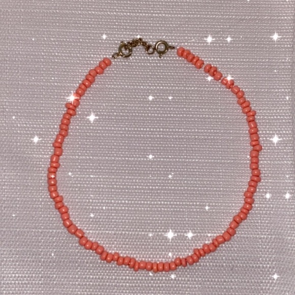 Beaded coral chocker!!! - Picture 1 of 1